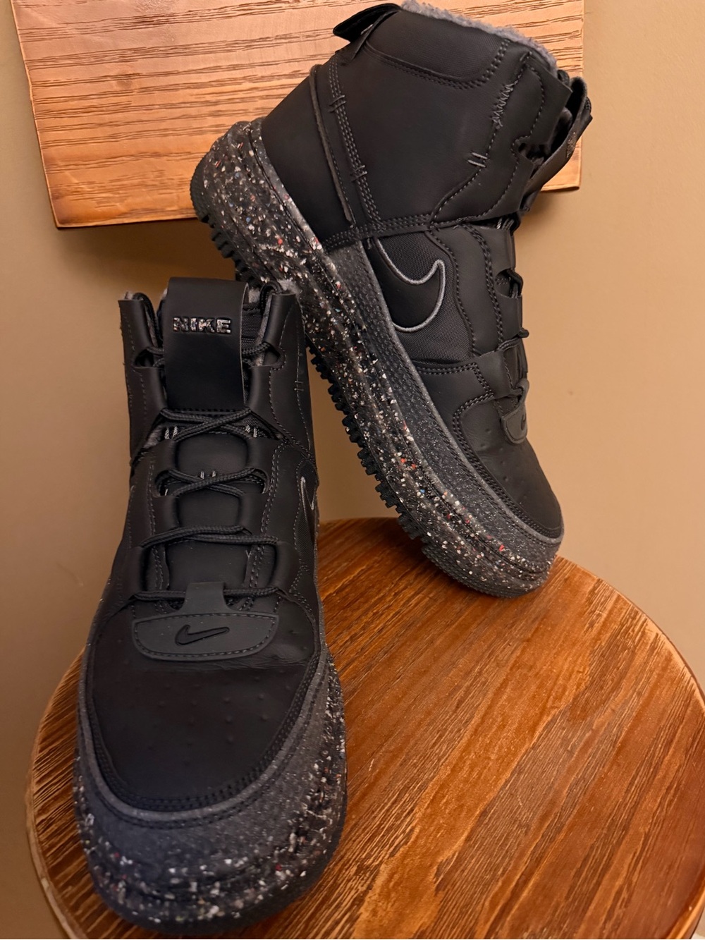🍂🔥 NEW Nike Air Force 1 Boot NN – Men’s 9.5 – Fall/Winter Ready